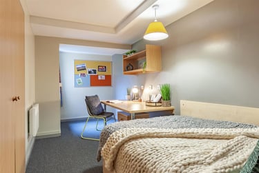1 bed flat, Wellington Street, Devonshire Green, Sheffield, S14HG - Image 1